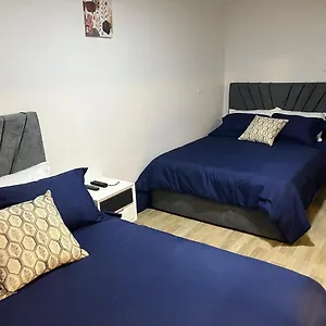 Pensión Apartasuites 53 - 101a, Bogotá