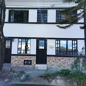 Pensión Familia Lombana, Bogotá